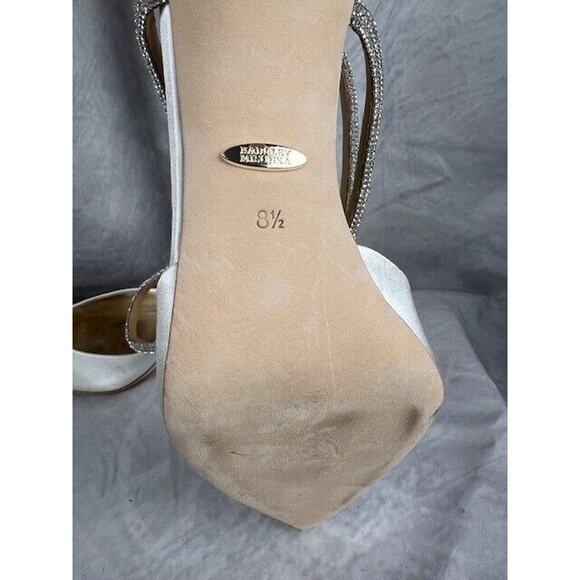 Badgley Mischka Autumn White Satin Pavé Embellished Mid Heel Pumps Shoes Sz 8.5 - Picture 8 of 9